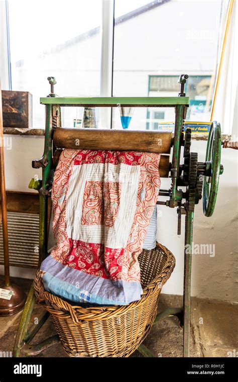 Mangle Machine 的图像结果