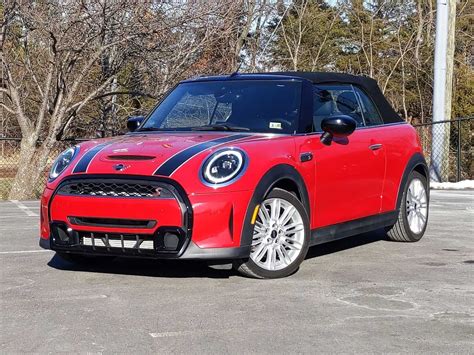 MINI Cooper Maintenance Schedule | MINI of Sterling