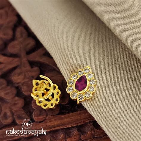 Ruby Cutstone Nosepin (NP0466) – Nakoda Payals