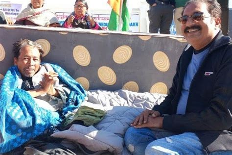 Sonam Wangchuk ends 21-Day hunger strike in Ladakh THE NEW INDIAN ...