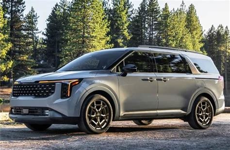 New Kia Carnival to be sold initially as CBU | Autocar Professional