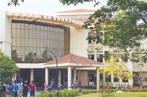 PG Diploma in tech domains for graduates & professionals from IIT Madras