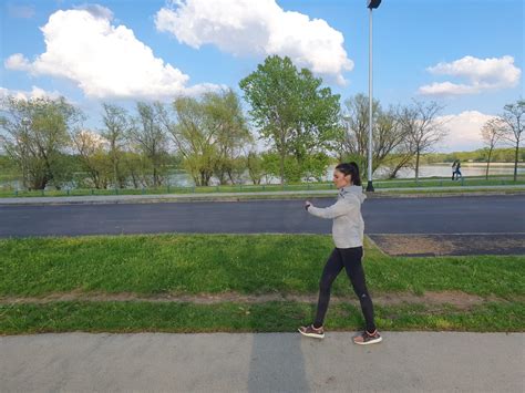 How Many Miles Is A 15K? [15K Run To Miles] | OLYRUN