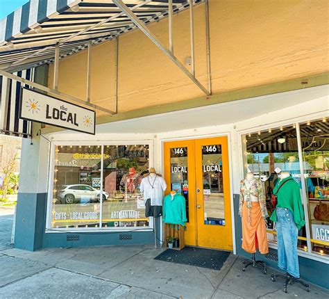 The Local Store NB 的图像结果