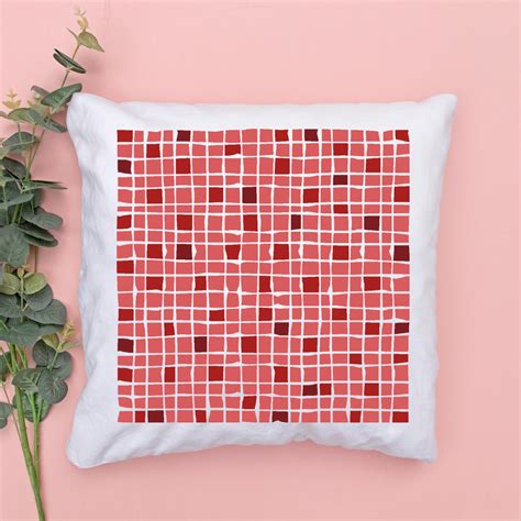 Distressed Checks Stencil – Handilane