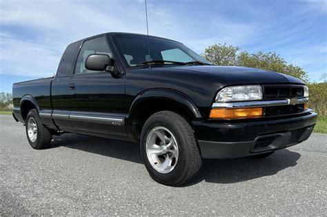 No Reserve: 2000 Chevrolet S-10 LS Extended Cab for sale on BaT Auctions - sold for $10,500 on ...