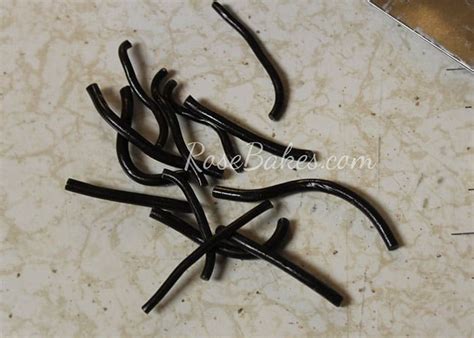 Image result for Minion Cake Tutorial