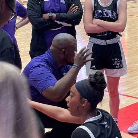 Girls Basketball Team 的图像结果