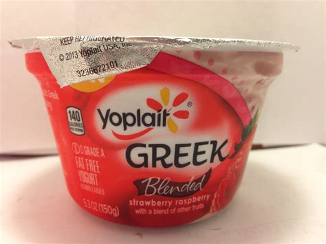 Crazy Food Dude: Review: Yoplait Blended Strawberry Raspberry Greek Yogurt
