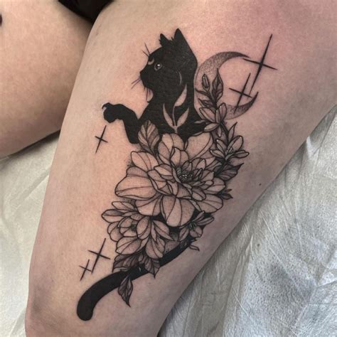 24 Black Cat Tattoos Perfect to Have in 2021 - Page 2 of 5 - Small ...