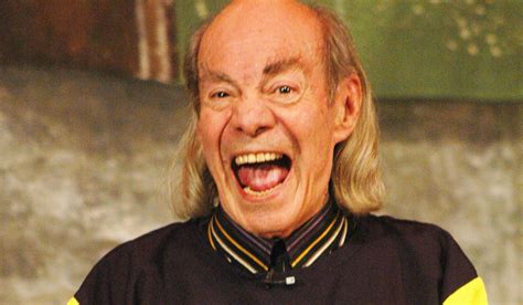 Manuel 'El Loco' Valdés: Un ícono del cine y la TV| Telediario Costa Rica