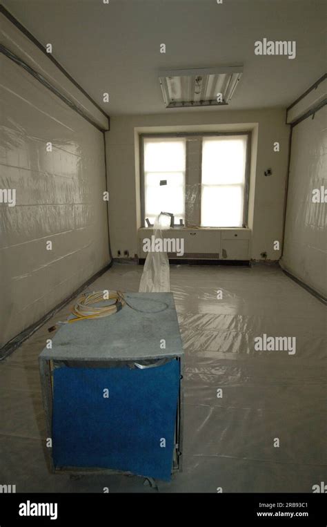 Main Interior Building 的图像结果