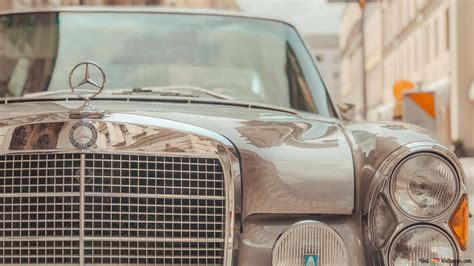 [100+] Old Mercedes Wallpapers | Wallpapers.com