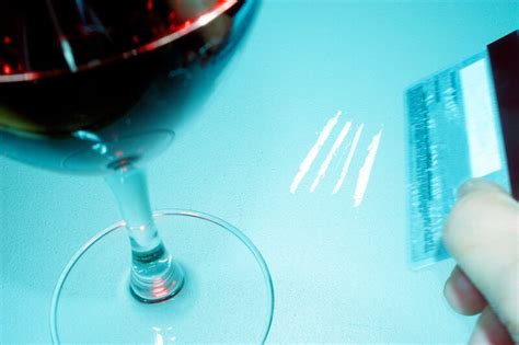 People with alcohol problems increasingly combining drink and cocaine ...