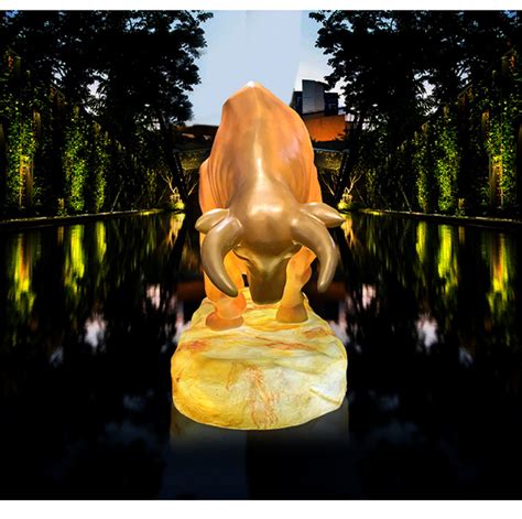 大型松鼠雕塑户外仿真发光玻璃钢动物园林景观花园庭院装饰摆件 - E逸家网-图片站