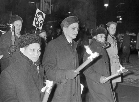 Social Democrats and ex-Stalinists lead Finland and Sweden into NATO ...