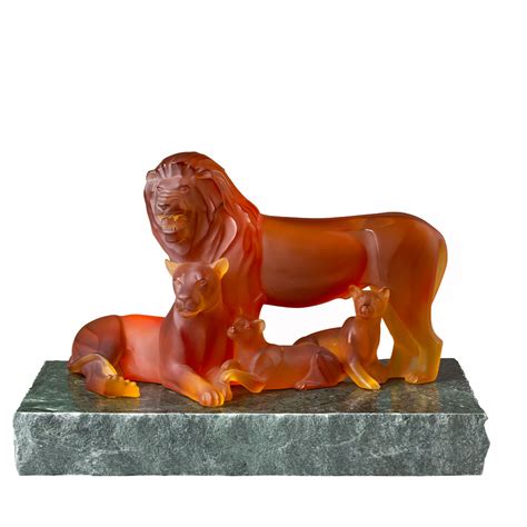 狮子雕塑 | Lalique