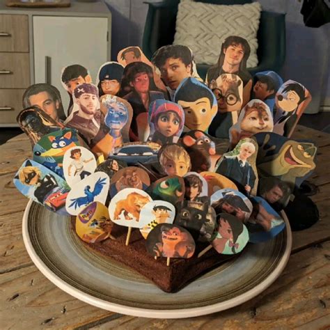 Best 12 Hear me out cake but it s just everyone i m attracted to ...