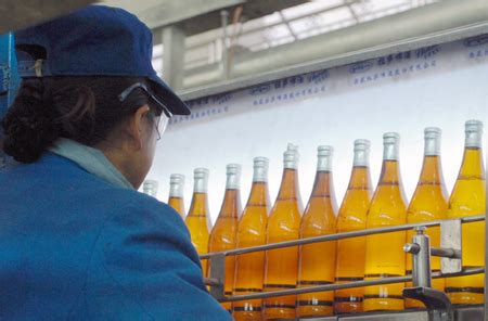 拉萨啤酒厂：“三高”打造世界啤酒品牌--时政--人民网