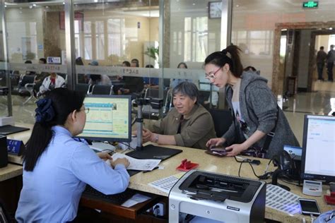 哈尔滨口岸因哈洽会将迎又一客流高峰 预计旅客数量将增长10%__凤凰网