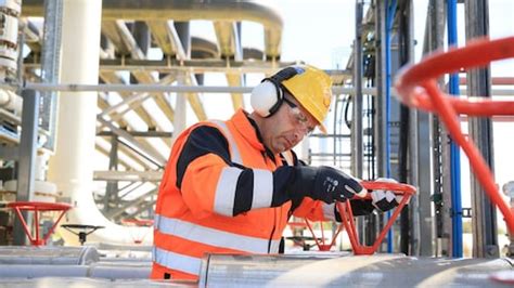 Shell Diala - Transformer Oils | Electrical Insulating Oil | Business