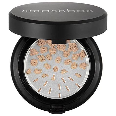Buy smashbox Halo Hydrating Perfecting Powder, Light/Medium, .50 oz ...