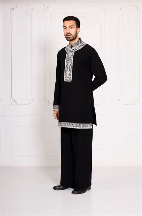 Mens Kurta Sets – Manish Malhotra