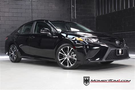 Used 2018 Toyota Camry SE For Sale (Sold) | Momentum Motorcars Inc Stock #544677