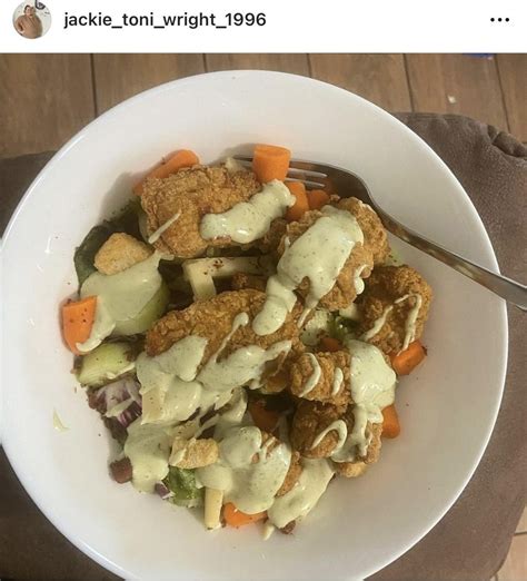 Oh Jackie chicken nuggets on a salad? : r/jjsquad300