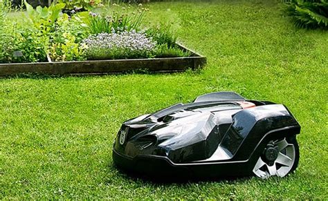 Robot rasaerba, un mercato da 40 milioni di euro in  