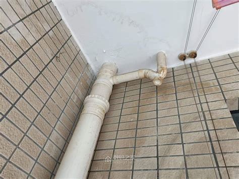 铸铁排水管堵塞怎么下水，卫生间铸铁排水管渗水到楼下