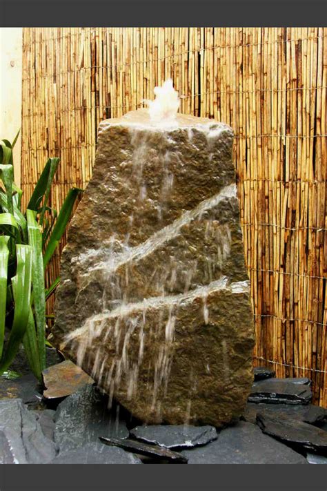 Sandstein Quellstein Felsen beige 45cm - Sandstein - Findlinge Felsen ...