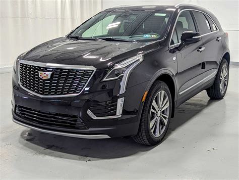 New 2024 Cadillac XT5 AWD Premium Luxury in Stellar Black Metallic | Greensburg, PA | #C01008