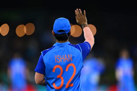 "I'd be going with Ishan Kishan if I was them in this game" - Ricky ...