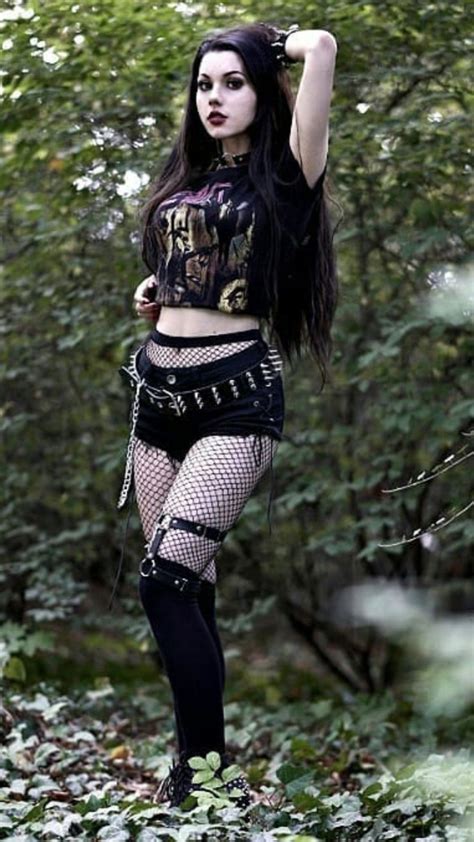 Pin on fashion-punk