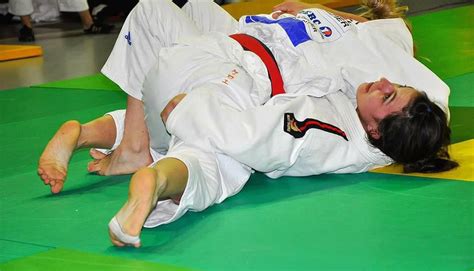 Intense Face Off 的图像结果