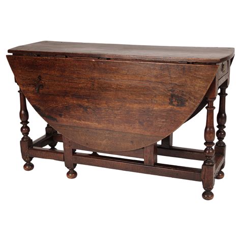 Antique William and Mary style Oak Gate leg table at 1stDibs
