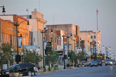 Arkansas City Flourishes with Vibrant Community Spirit