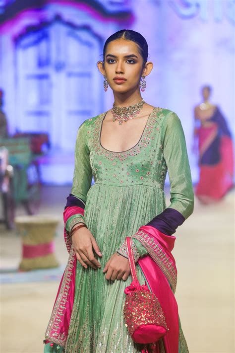 Johari Bazaar - LFW Runway – Punit Balana