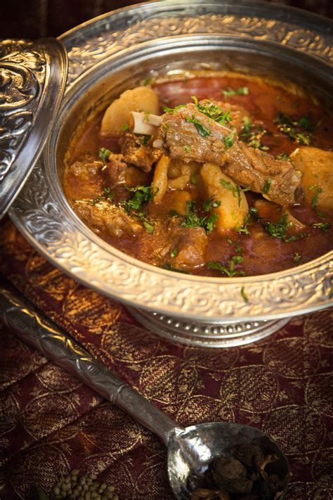 Enjoy Purani Dilli recipes with Chef Osama Jalali at JW Kitchen | t2ONLINE