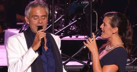 Andrea Bocelli Sings With Wife Romantic Duet So Heavenly Moves Audience ...