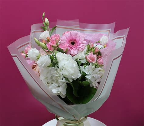 ETHEREAL ELEGANCE BOUQUET – OH MY GOD FLOWERS