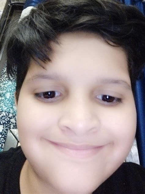 Draw a graph representing an object at rest at a distance of 5 M from ...