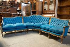 divano azzurro divano barocco angolare azzurro con due poltrone rental divano azzurro divano barocco angolare azzurro con due poltrone rental