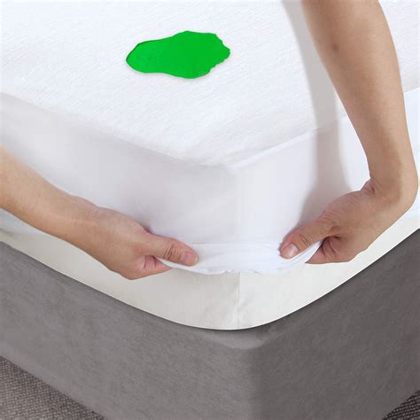 Amazon.com: Twin Mattress Protector Waterproof Bamboo Mattress Cover ...