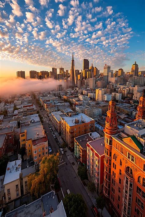 San Francisco Sunrise Skyline View Stock Image - Image of morning ...