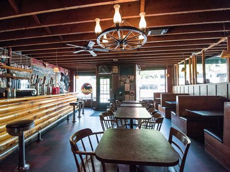 The Best Bars On Capitol Hill - Seattle - The Infatuation