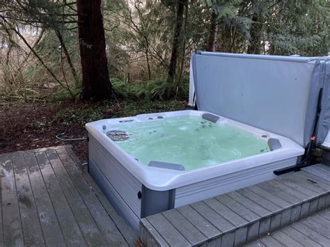 Hot Spring Relay 的图像结果