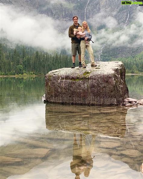 Dreama Walker Wiki, Biography, Age, Photos, Spouse and more