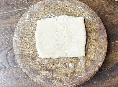 Pocket parota recipe | How to make mughlai paratha | Royal stuffed ...